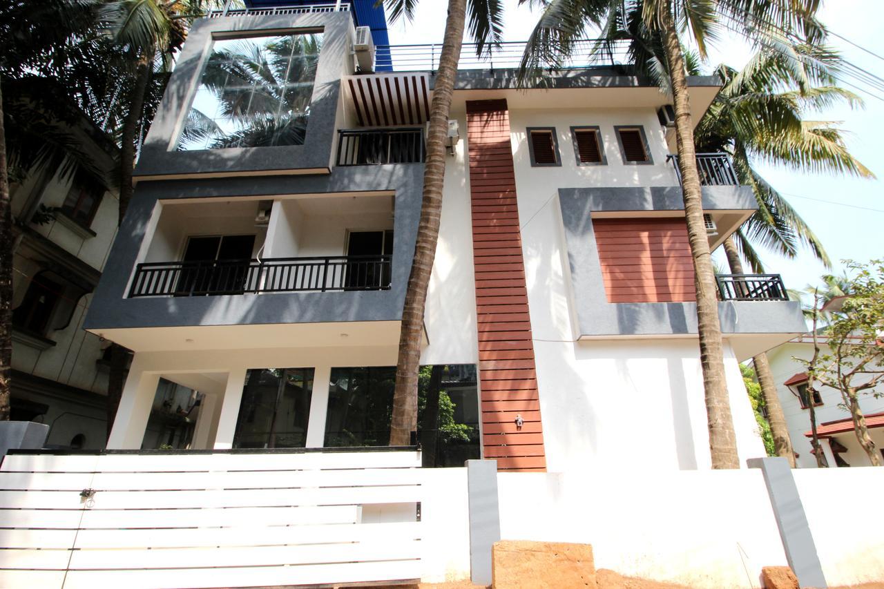Oyo 10385 Hotel Nirmala Vilas Candolim Exteriör bild